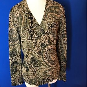 Green across body sweater with lovely black print